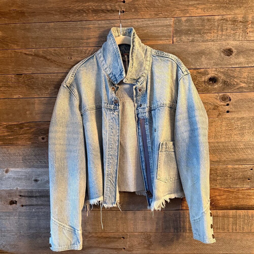 Free People Cropped Denim Jacket in S